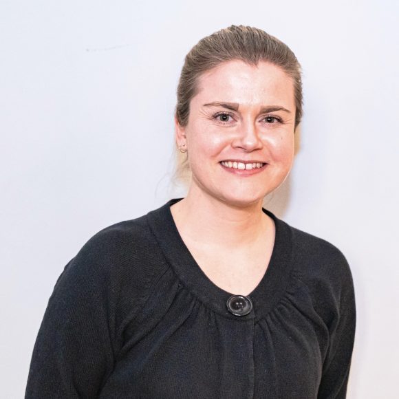 Iina Juntusen henkilöstökuva.